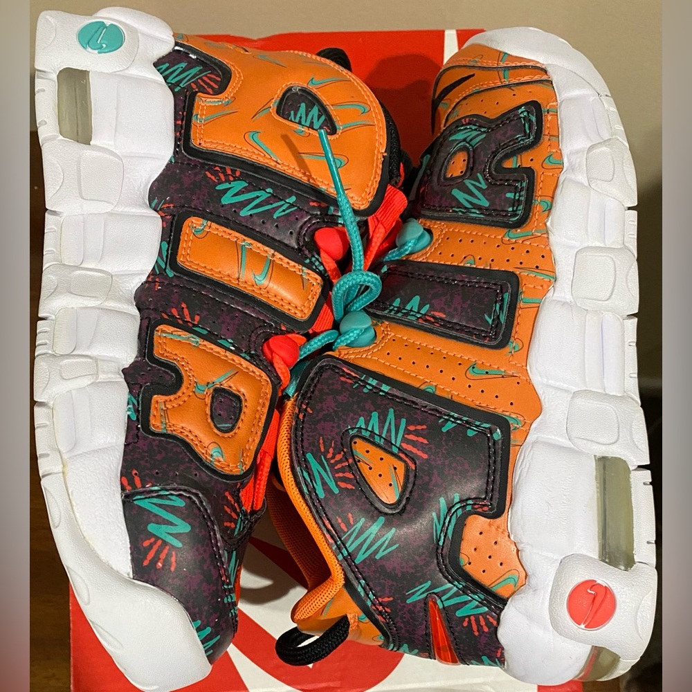 NIKE Air More Uptempo 'What The 90s' Orange Sneakers GS Size 5Y - Picture 5 of 7